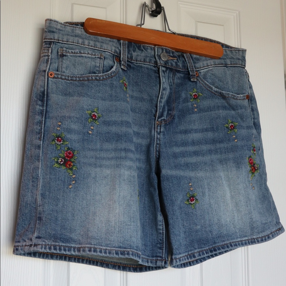 Lucky Brand Floral Embroidered High Waisted Jean Shorts
